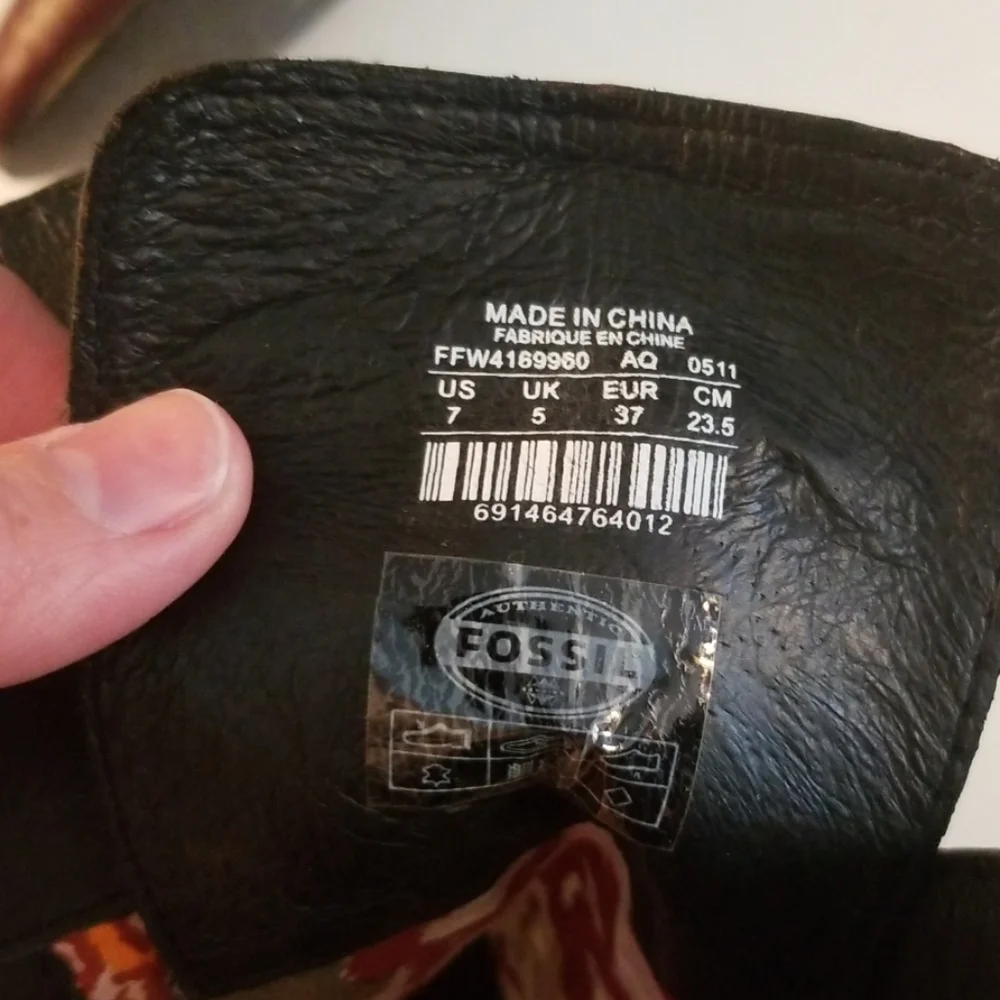 Fossil lace up leather boots - Picture 3 of 5